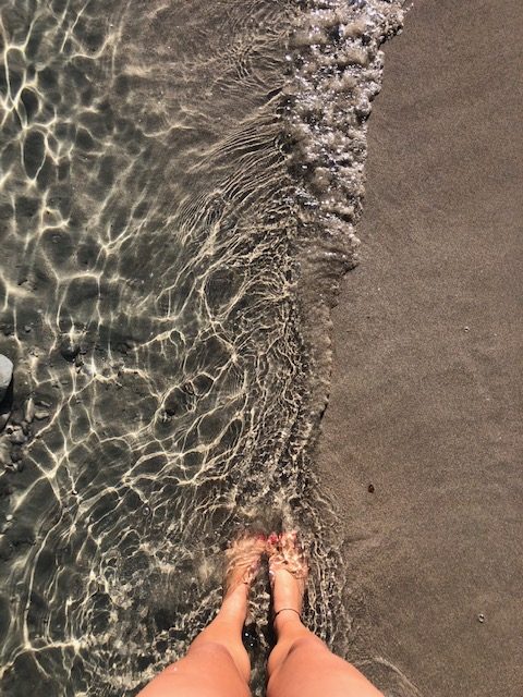 águas cristalinas na praia