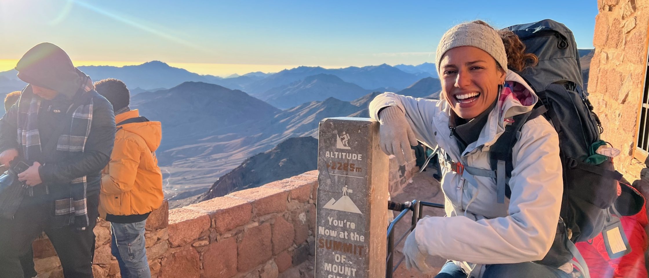 mulher no Monte Sinai, Egito